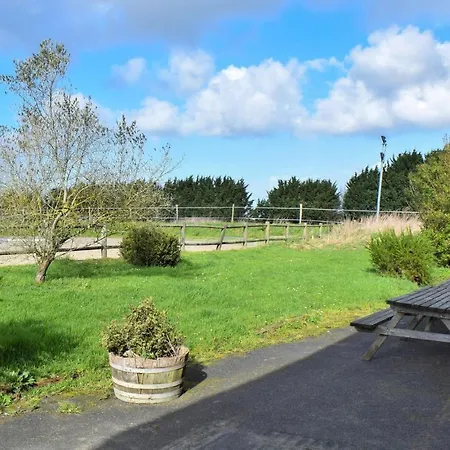 6 Bedroom Stunning In Janville * Janville (Calvados)