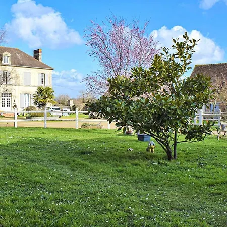 6 Bedroom Stunning In Janville Ferienhaus Janville (Calvados)