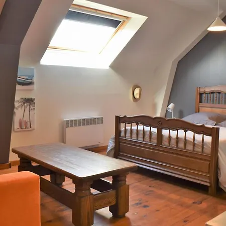 6 Bedroom Stunning In Janville