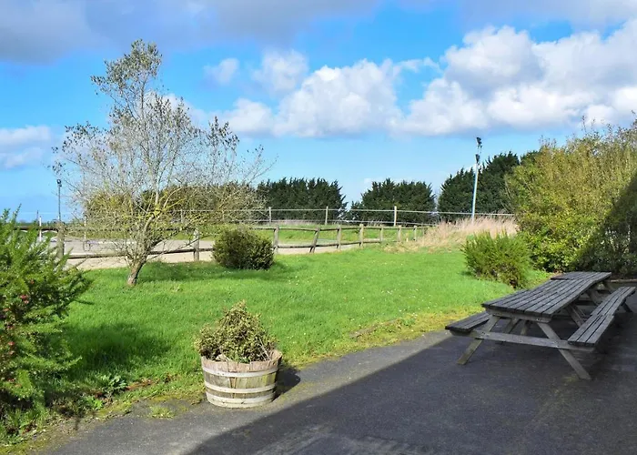 6 Bedroom Stunning In Janville * Janville (Calvados)