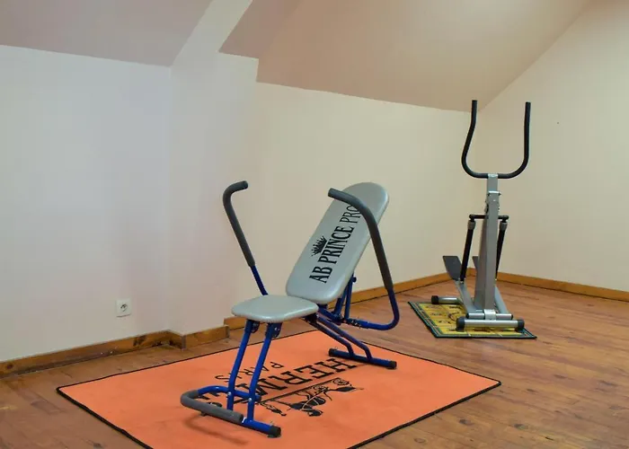 6 Bedroom Stunning In Janville *