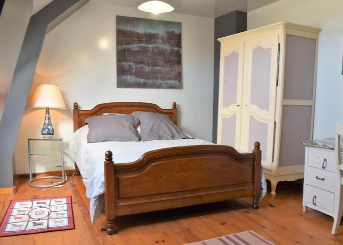 Ferienhaus 6 Bedroom Stunning In Janville *