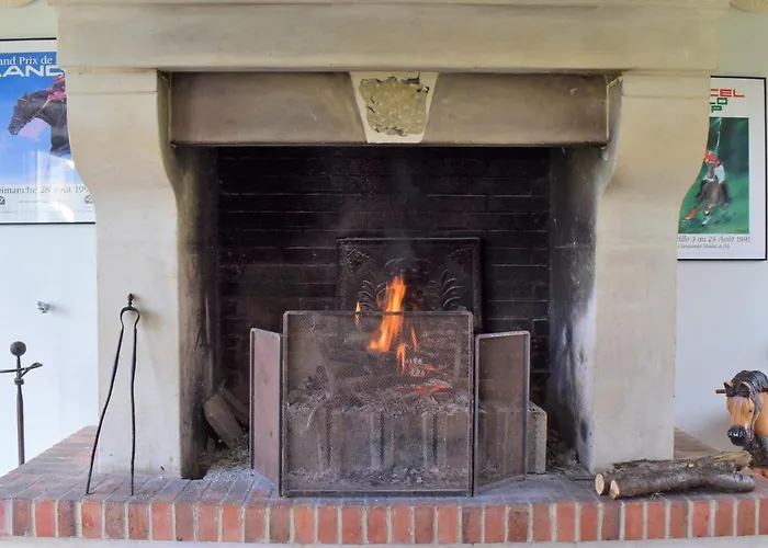 6 Bedroom Stunning In Janville