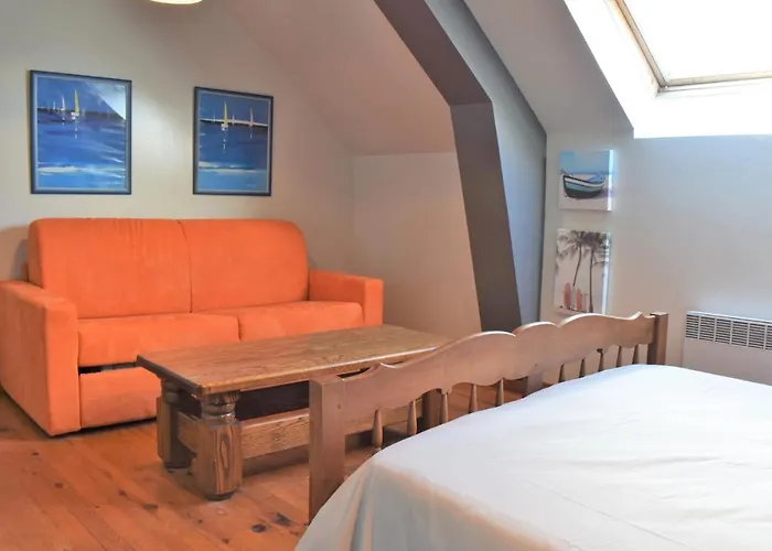 Ferienhaus 6 Bedroom Stunning In Janville *