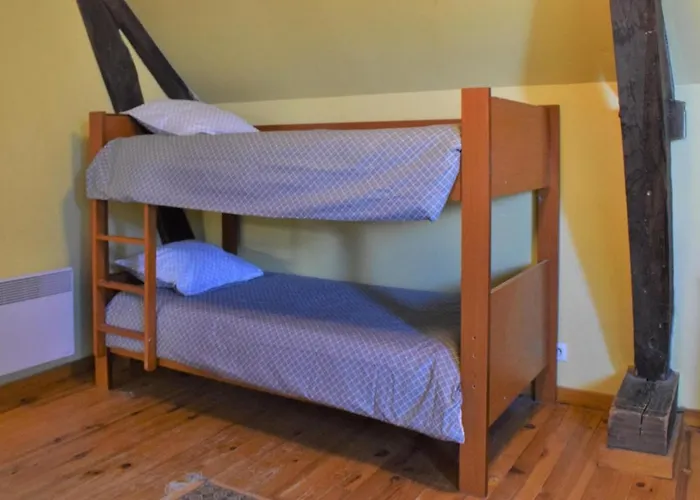 Ferienhaus 6 Bedroom Stunning In Janville